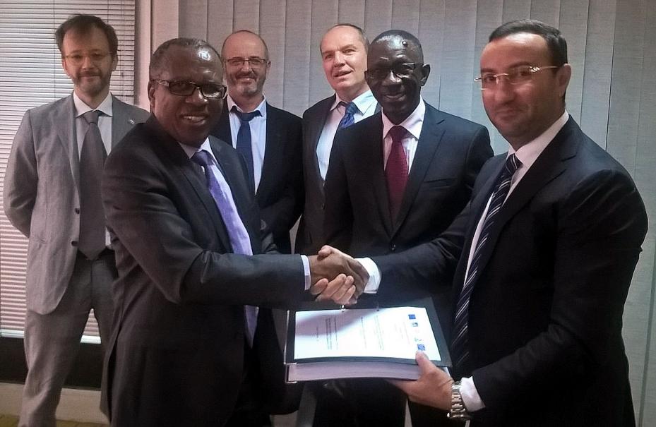 2017-02-Signature à Kinshasa