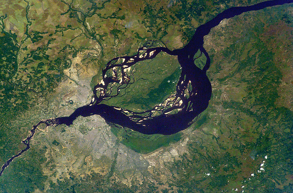 Image satellite de Kinshasa et Brazzaville
